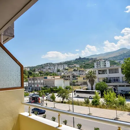 Geraldo * Gjirokastër